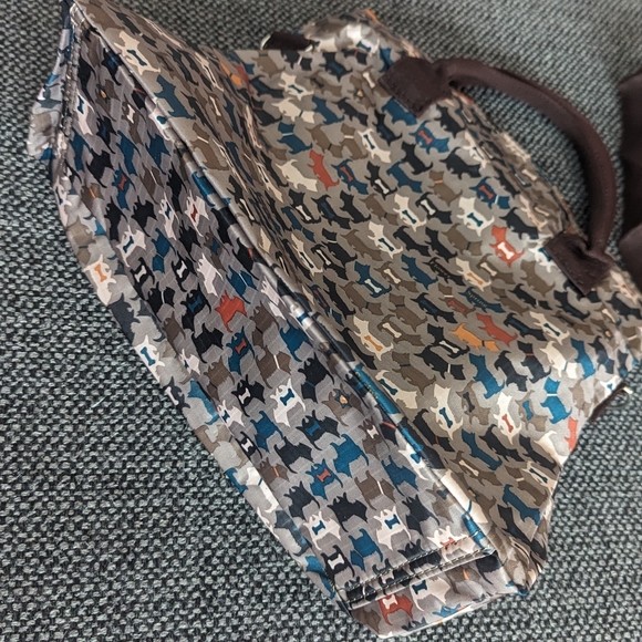 Brand New Water Proof Cute Dog Print Bag - Picture 6 of 6